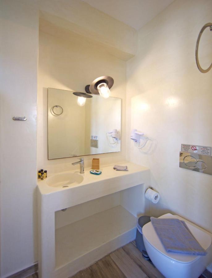 Diasino Apartments And Car Rental Katapola Ngoại thất bức ảnh
