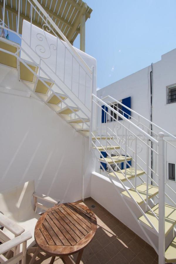 Diasino Apartments And Car Rental Katapola Ngoại thất bức ảnh