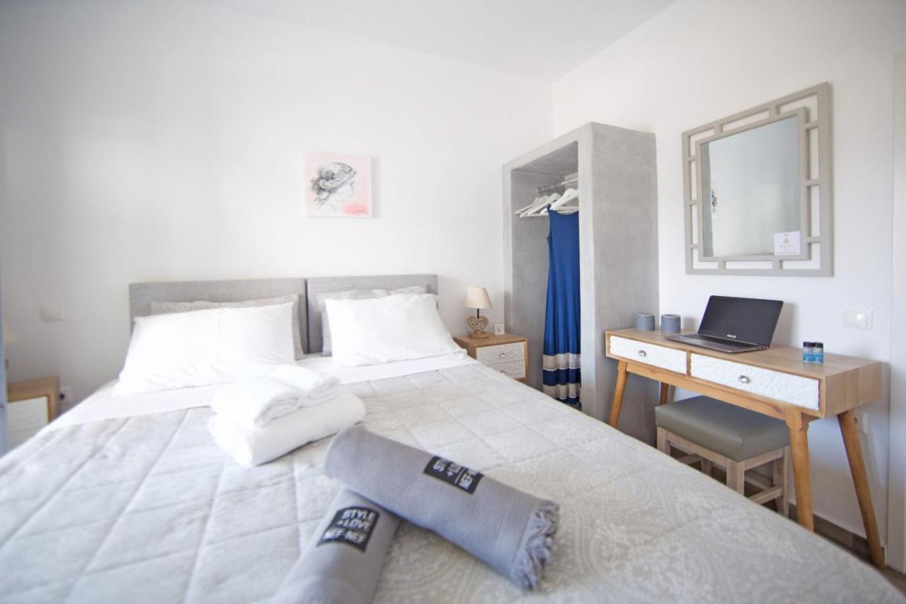 Diasino Apartments And Car Rental Katapola Ngoại thất bức ảnh