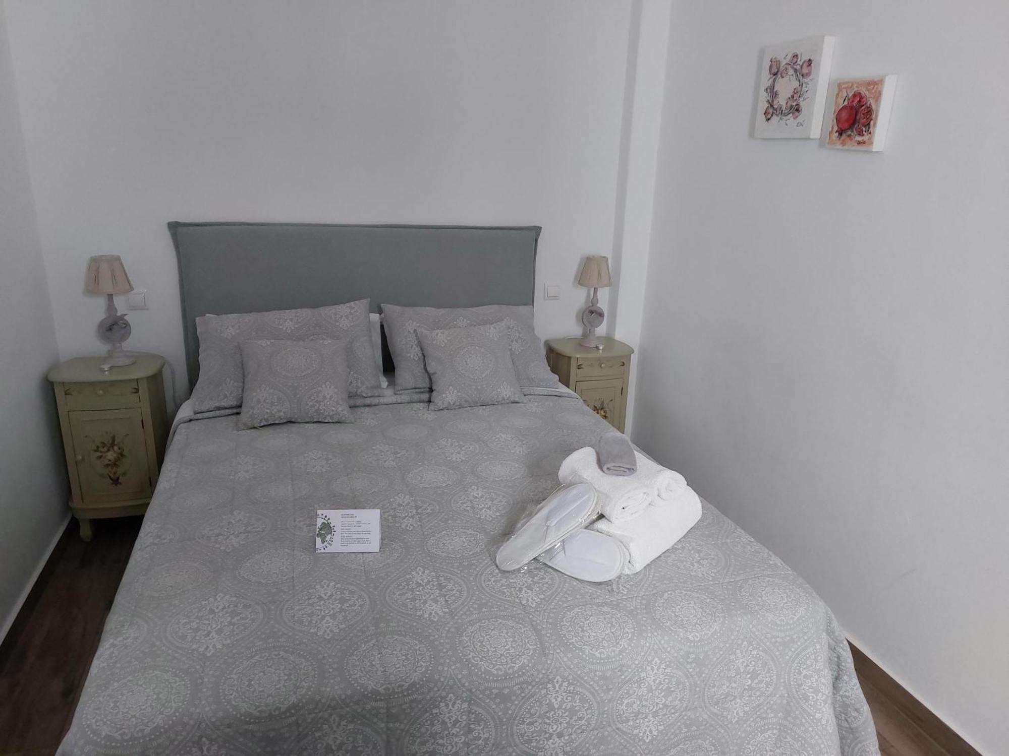 Diasino Apartments And Car Rental Katapola Ngoại thất bức ảnh